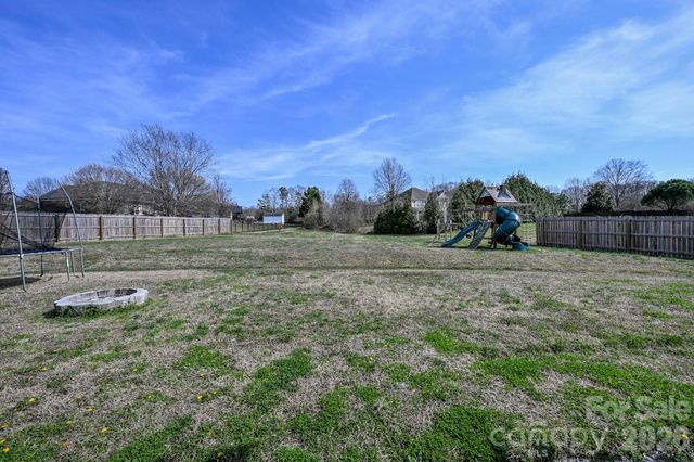 2820 Loxdale Farms Drive 14, Monroe, NC 28110