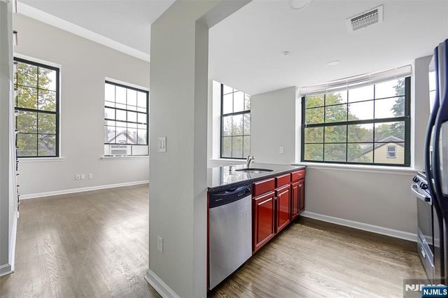 105 -111 Marion Street 18, Paterson, NJ 07522