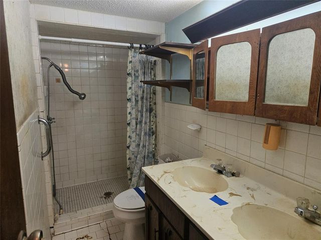 9416 Lyric Lane, Midwest City, OK 73130