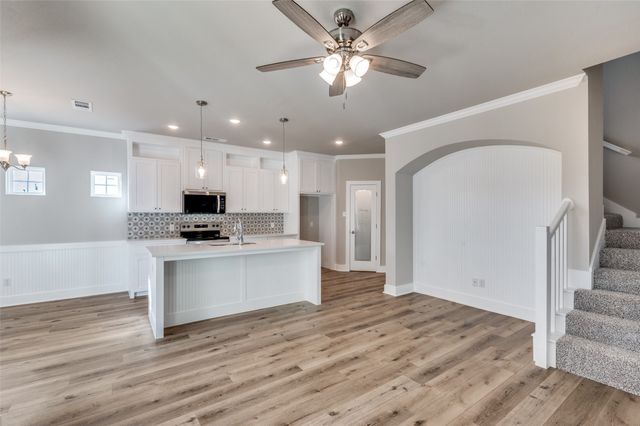 104 Market Street, Lake Dallas, TX 75065