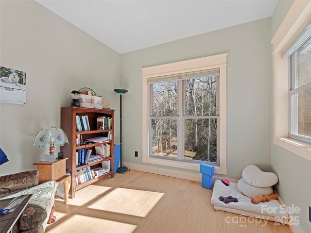 829 Kelly Mountain Road, Brevard, NC 28712