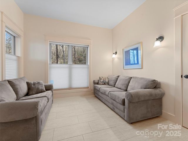 829 Kelly Mountain Road, Brevard, NC 28712