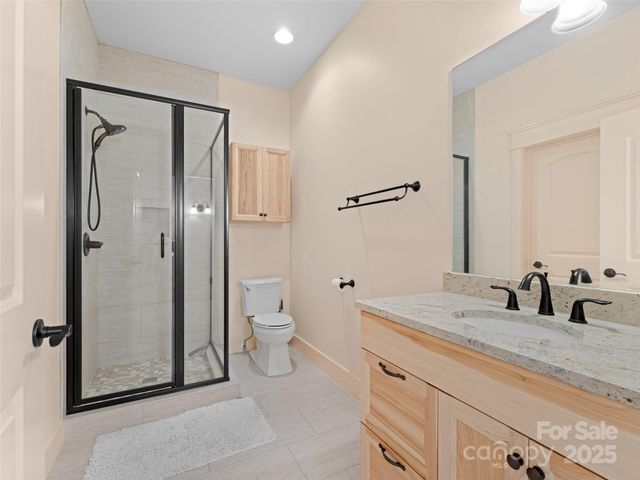 829 Kelly Mountain Road, Brevard, NC 28712