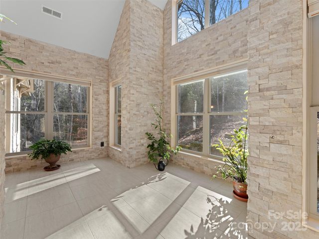 829 Kelly Mountain Road, Brevard, NC 28712