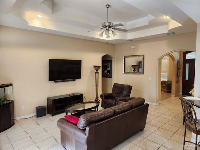 3101 Violet Avenue, Mcallen, TX 78504