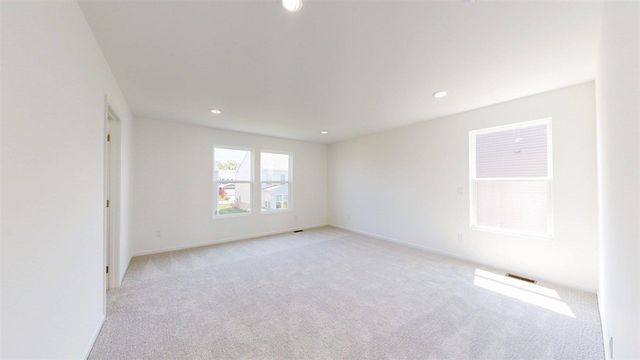 826 Kuss Drive, Saline, MI 48176