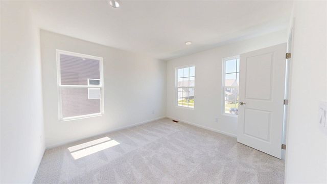 826 Kuss Drive, Saline, MI 48176