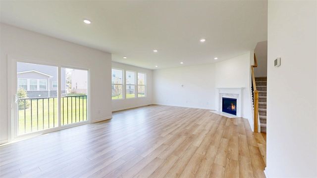 826 Kuss Drive, Saline, MI 48176