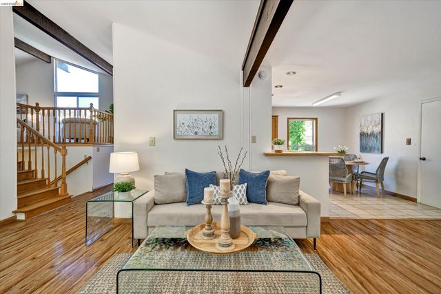 2826 Wright Ave, Pinole, CA 94564
