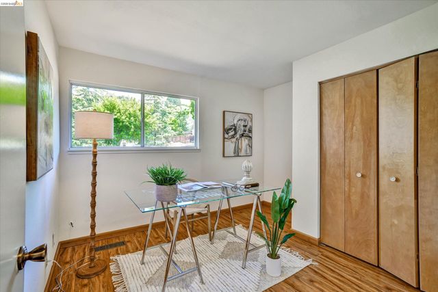 2826 Wright Ave, Pinole, CA 94564