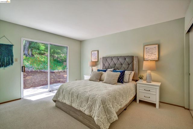 2826 Wright Ave, Pinole, CA 94564