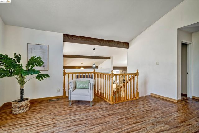 2826 Wright Ave, Pinole, CA 94564