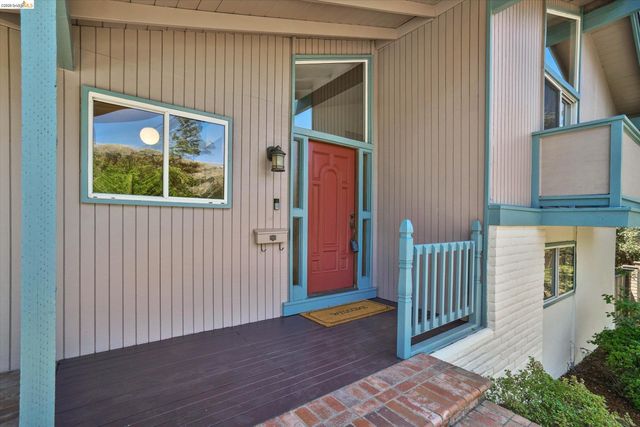 2826 Wright Ave, Pinole, CA 94564