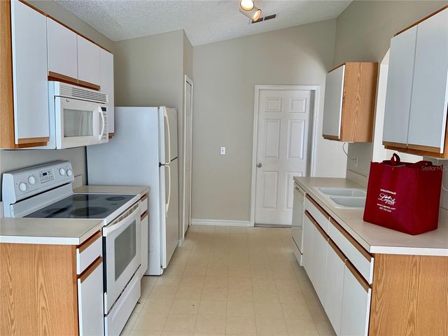 3087 BLAINE CIRCLE, Deltona, FL 32738