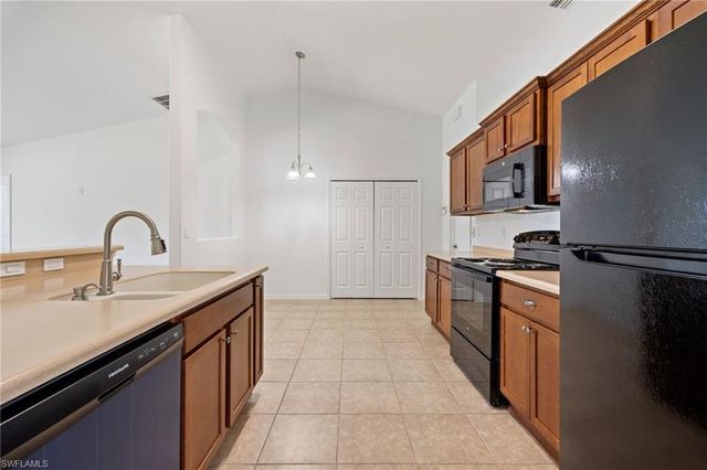 2560 Hawks Preserve DR, Fort Myers, FL 33905