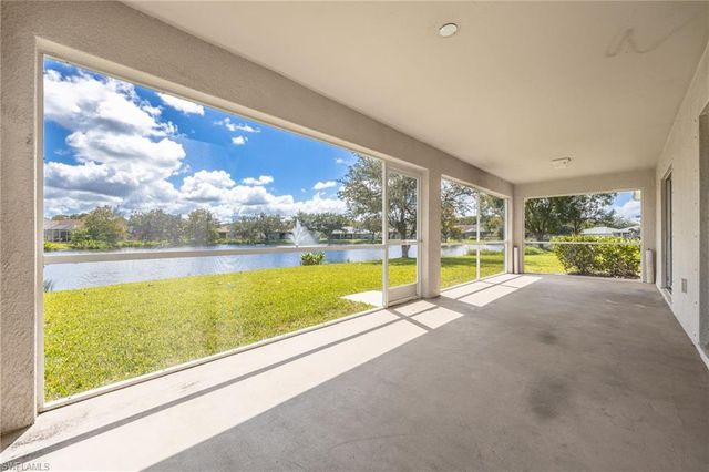 2560 Hawks Preserve DR, Fort Myers, FL 33905