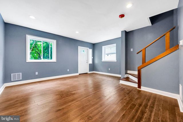 14 W PROVIDENCE RD, Lansdowne, PA 19050