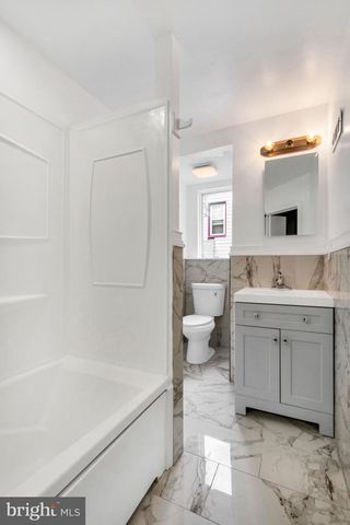 14 W PROVIDENCE RD, Lansdowne, PA 19050