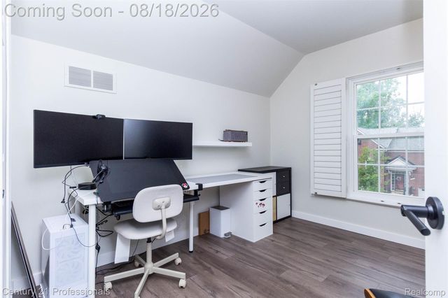 757 Sandalwood Drive, Troy, MI 48085