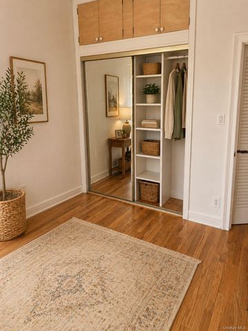 110 sunnyside Avenue, Brooklyn, NY 11207