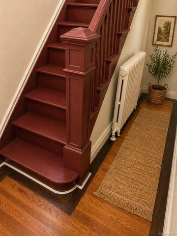 110 sunnyside Avenue, Brooklyn, NY 11207