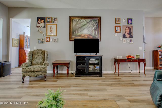 10106 SANDLER Road, Jacksonville, FL 32222
