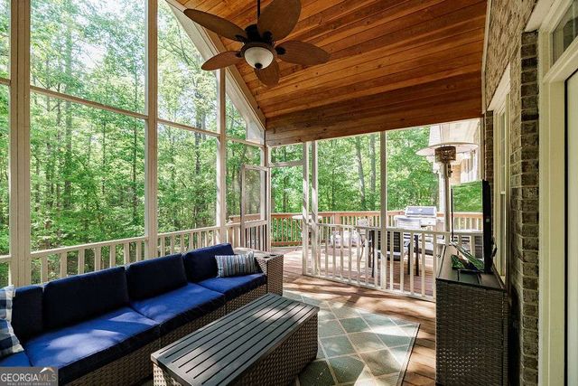 1774 Bridge Water Creek, Bishop, GA 30621