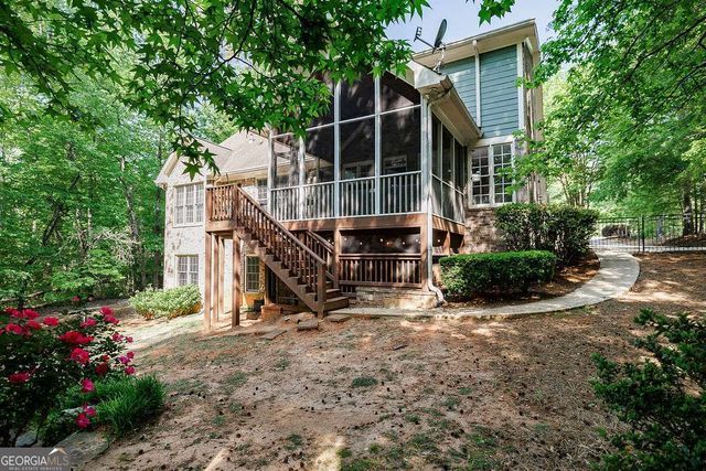 1774 Bridge Water Creek, Bishop, GA 30621