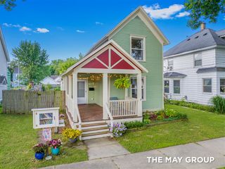 1034 Dayton Street, Grand Rapids, MI 49504