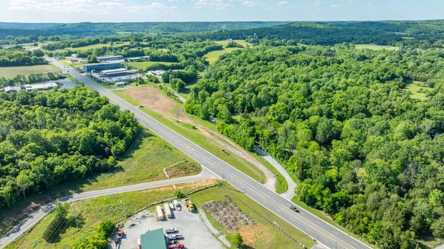 1094 New Highway 7, Columbia, TN 38401
