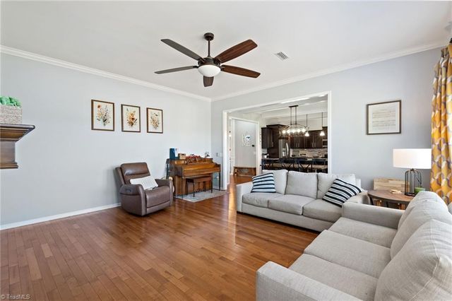 100 Kreeger Court, King, NC 27021