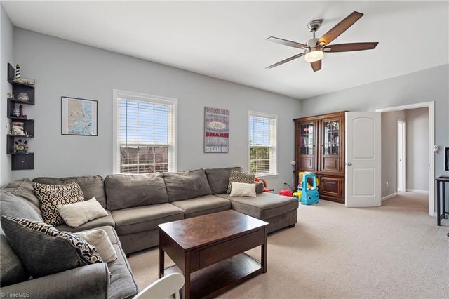100 Kreeger Court, King, NC 27021