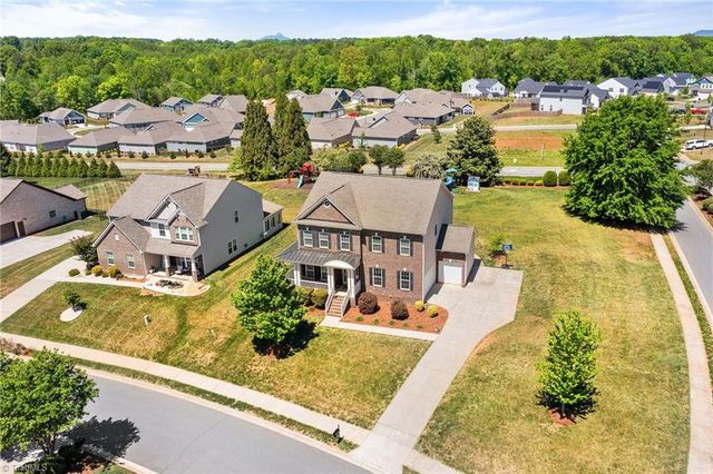 100 Kreeger Court, King, NC 27021