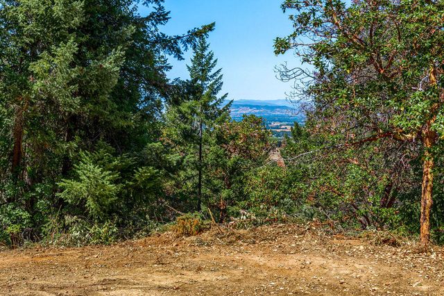 2091 Knowles Road, Medford, OR 97501