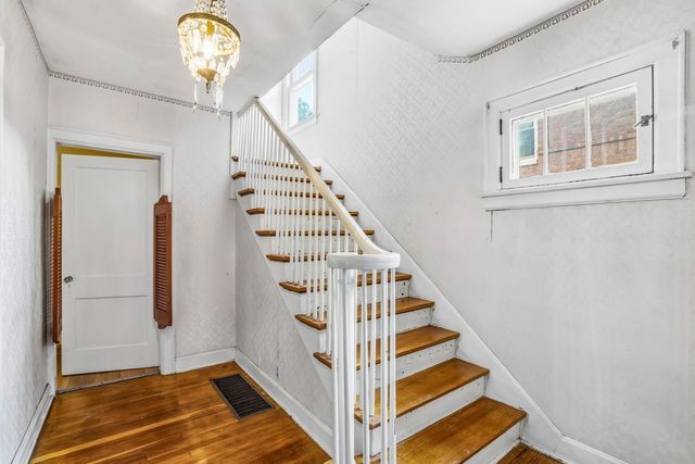 76 N Cassady Avenue, Columbus, OH 43209