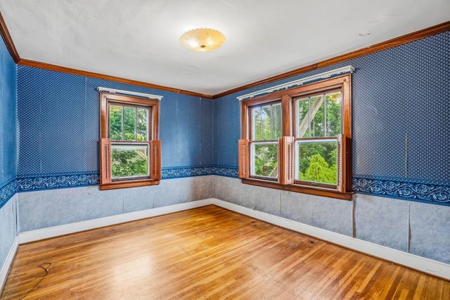 76 N Cassady Avenue, Columbus, OH 43209