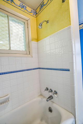 76 N Cassady Avenue, Columbus, OH 43209