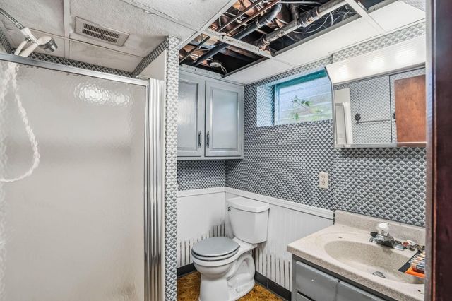 76 N Cassady Avenue, Columbus, OH 43209
