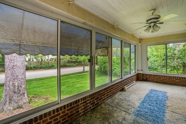 76 N Cassady Avenue, Columbus, OH 43209
