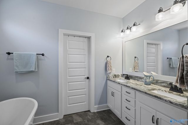 1530 Trek Street, Huntsville, AL 35811