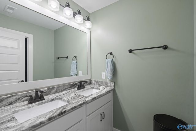 1530 Trek Street, Huntsville, AL 35811