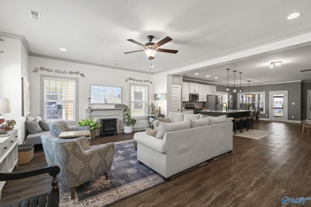 1530 Trek Street, Huntsville, AL 35811