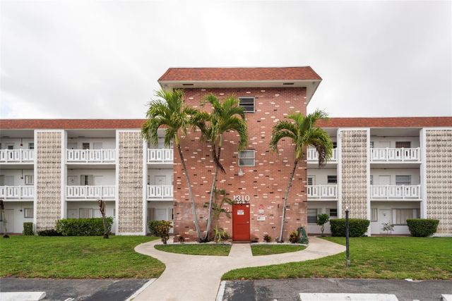 1310 NW 43rd Avenue 309, Lauderhill, FL 33313