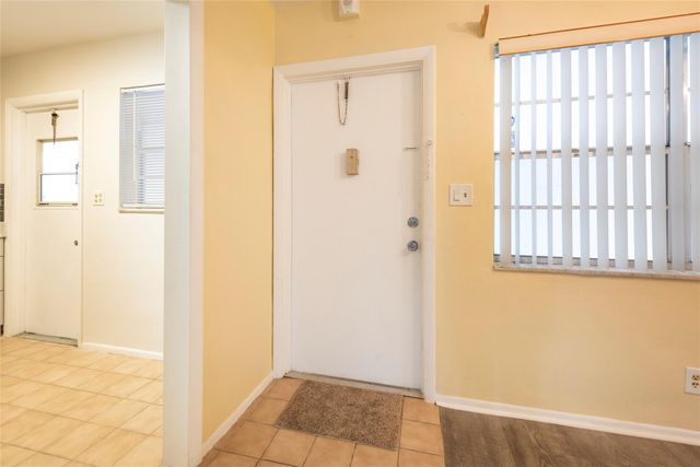 1310 NW 43rd Avenue 309, Lauderhill, FL 33313