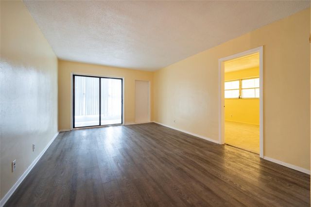 1310 NW 43rd Avenue 309, Lauderhill, FL 33313