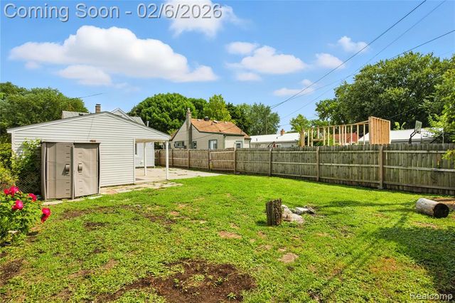 23147 Vance Avenue, Hazel Park, MI 48030