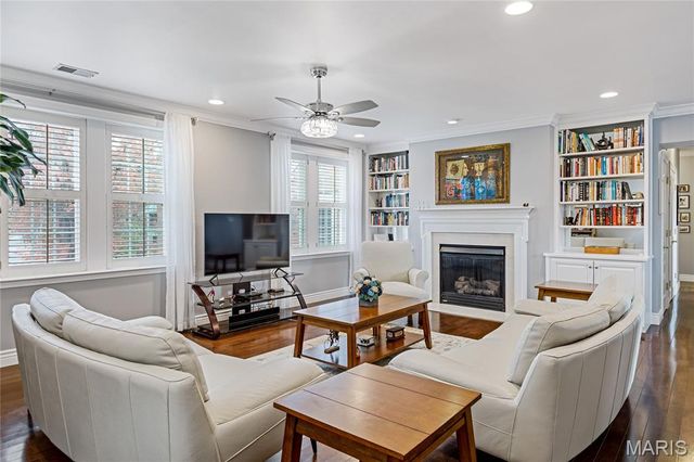 7564 Wydown Boulevard 3B, Clayton, MO 63105