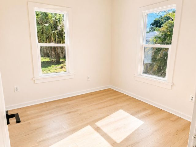 719 Tuscaloosa Street, West Palm Beach, FL 33405