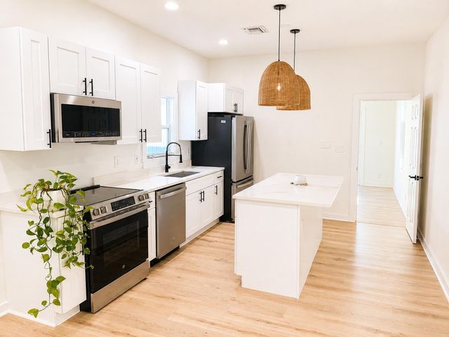 719 Tuscaloosa Street, West Palm Beach, FL 33405