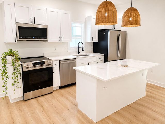719 Tuscaloosa Street, West Palm Beach, FL 33405